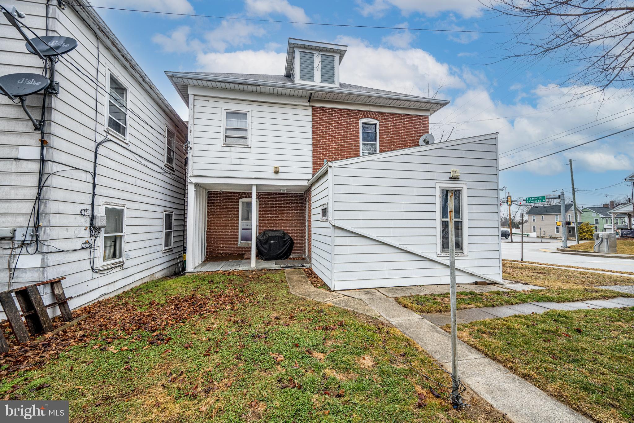 819 York Street Hanover, PA 17331 - Photo 9 of 25