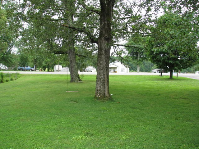626 Pond Road Dickson, TN 37055 - Photo 2 of 19 Gallery Image 2