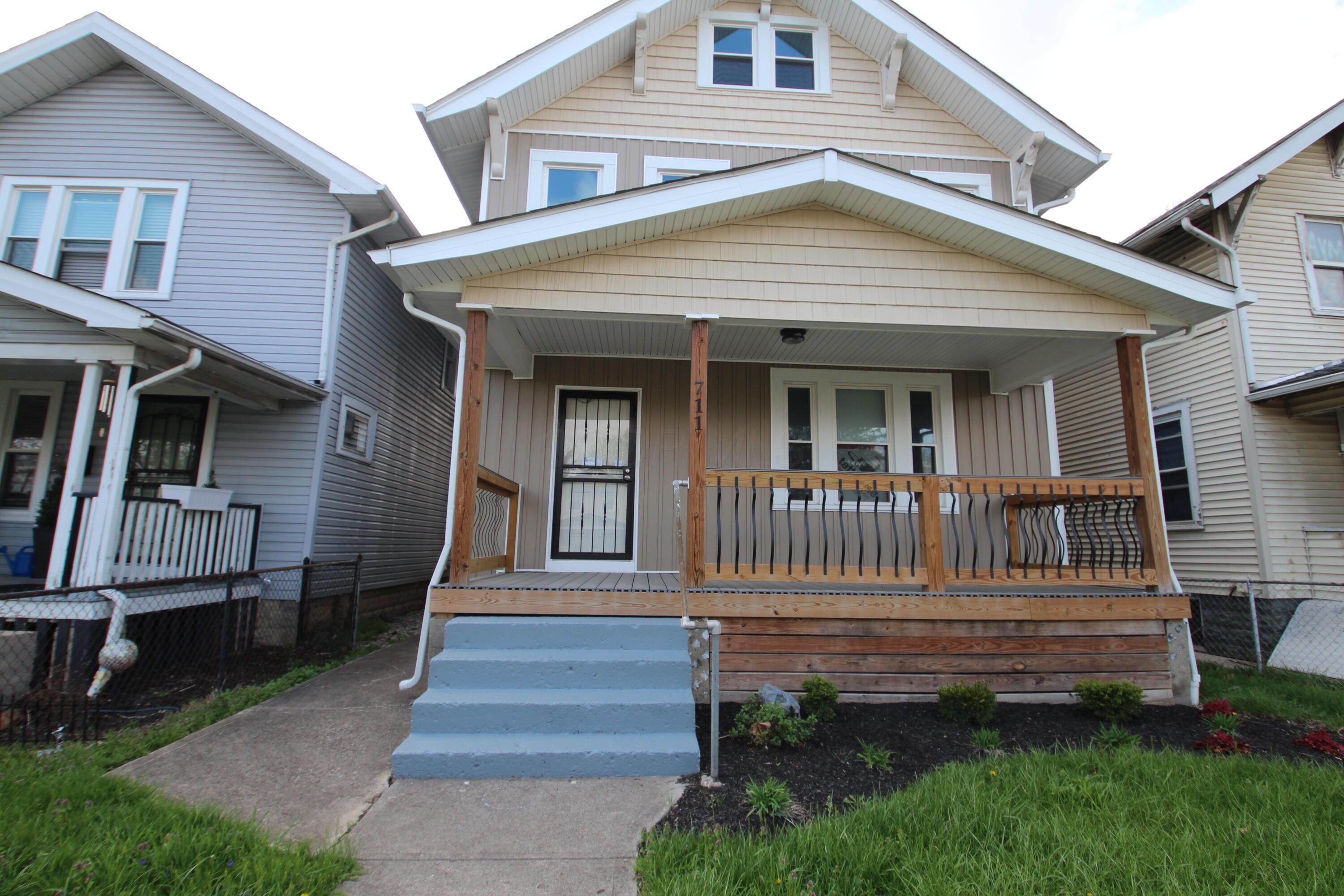 711 Berkeley Road Columbus, OH 43205 - Photo 1 of 25