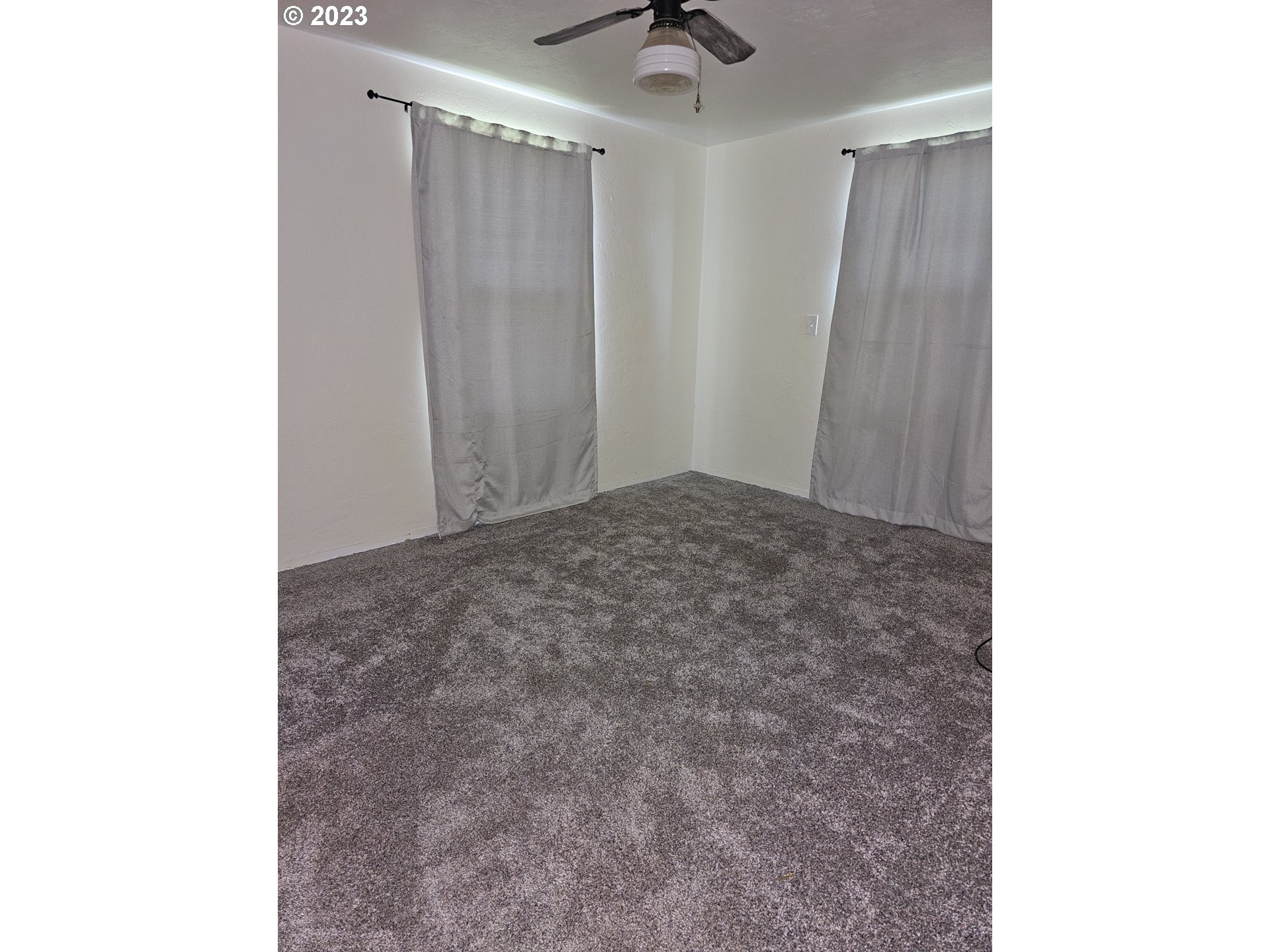 1278 M Street Springfield, OR 97477 - Photo 13 of 13 a view of an empty room