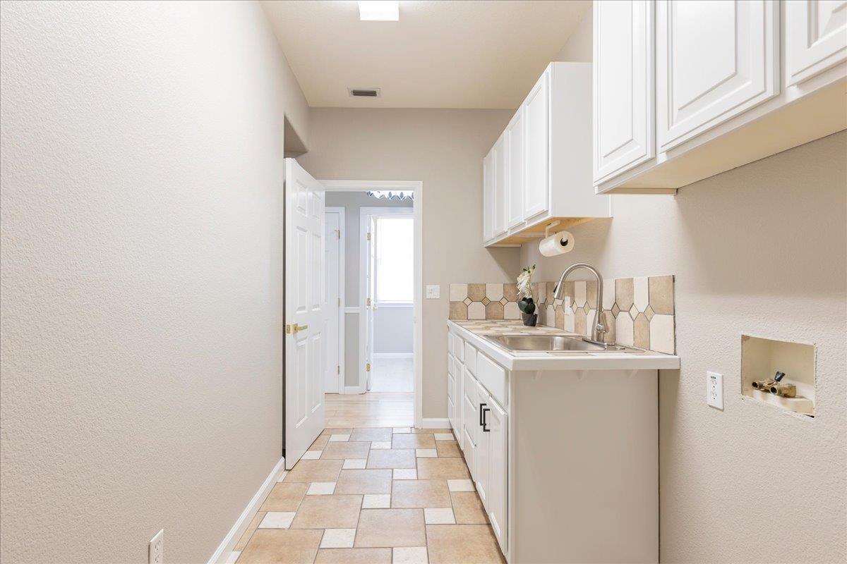 2445 Abbeyhill Road Lincoln, CA 95648 - Photo 33 of 88 Gallery Image 33