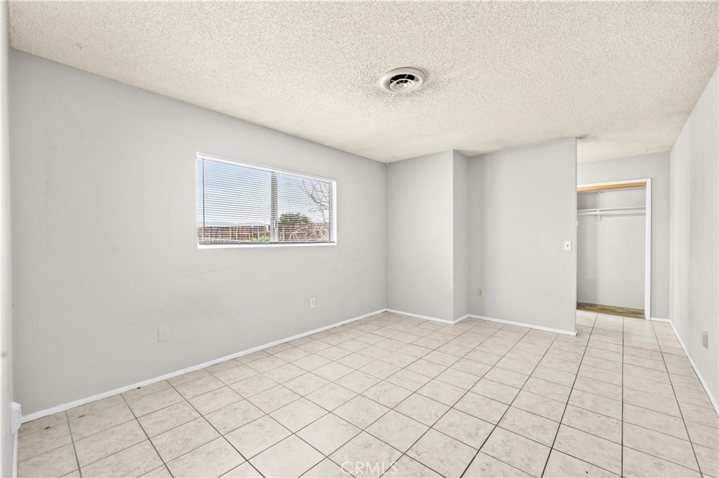 13755 Mohawk Road Apple Valley, CA 92307 - Photo 30 of 66