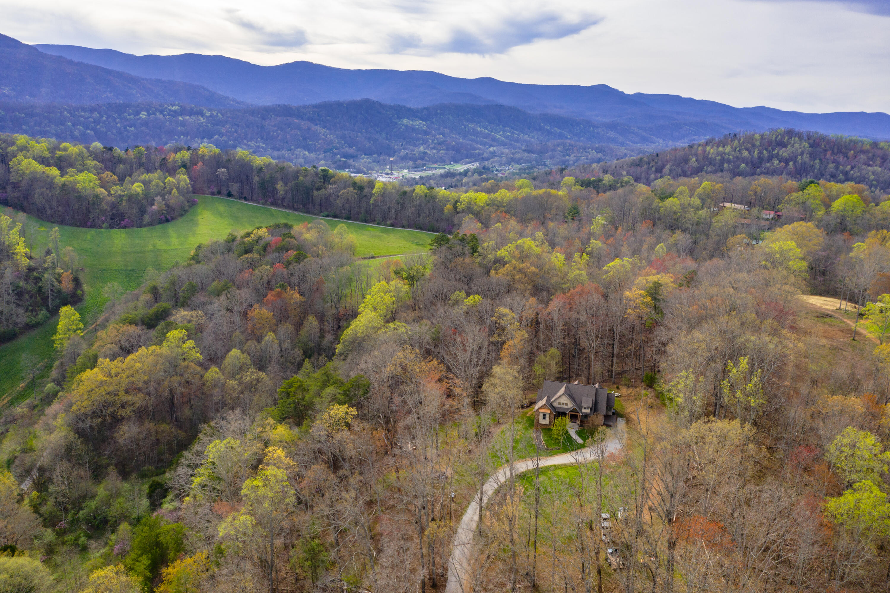 260 Echo Valley Road Rocky Top, TN 37769 - Photo 2 of 40 DJI_0648
