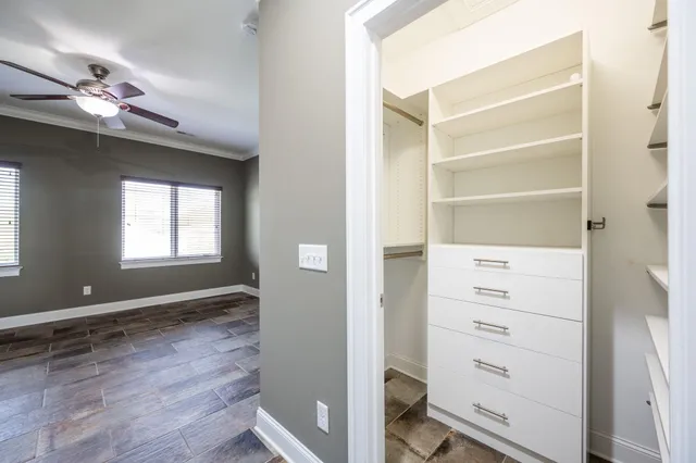 $2,750 | 3111 St Elmo Avenue, Chattanooga, TN 37408