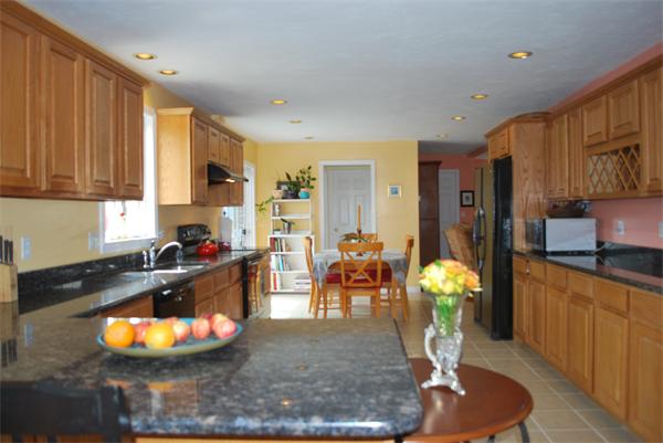 37 Beaver Brook Road Littleton, MA 01460 - Photo 5 of 27 Gallery Image 5