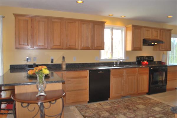 37 Beaver Brook Road Littleton, MA 01460 - Photo 6 of 27 Gallery Image 6