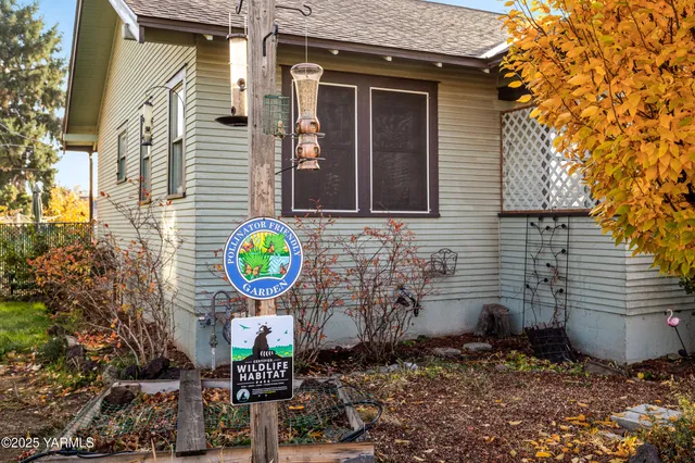 $260,000 | 805 South 9th Avenue, Yakima, WA 98902