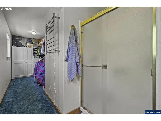 a view of a closet area