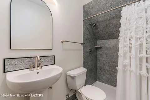 $975,000 | 134 Pine Drive, Star Valley Ranch, WY 83127
