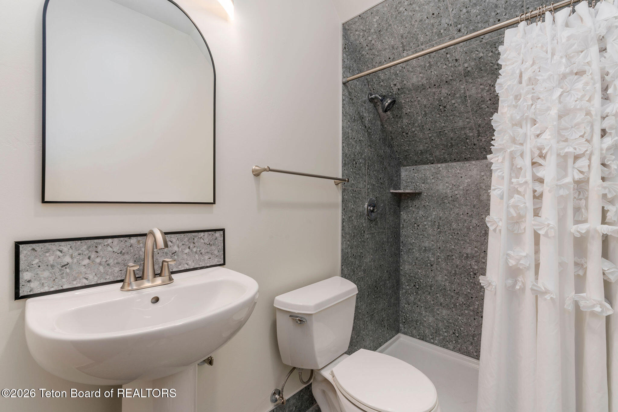 134 Pine Drive Star Valley Ranch, WY 83127 - Photo 26 of 49 Mother In Law Bath
