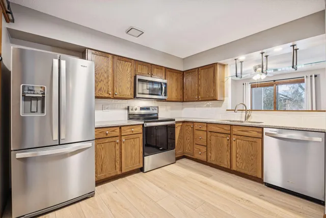 $199,700 | 1000 41st Avenue Northeast, Unit 118, Columbia Heights, MN 55421