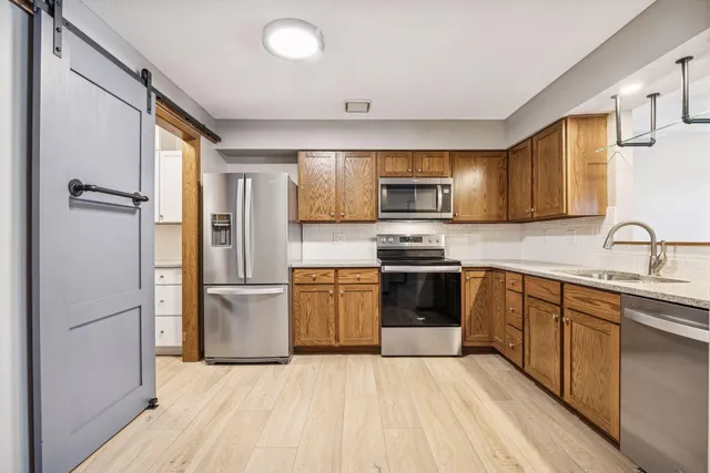 $199,700 | 1000 41st Avenue Northeast, Unit 118, Columbia Heights, MN 55421