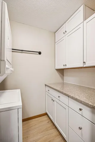 $199,700 | 1000 41st Avenue Northeast, Unit 118, Columbia Heights, MN 55421