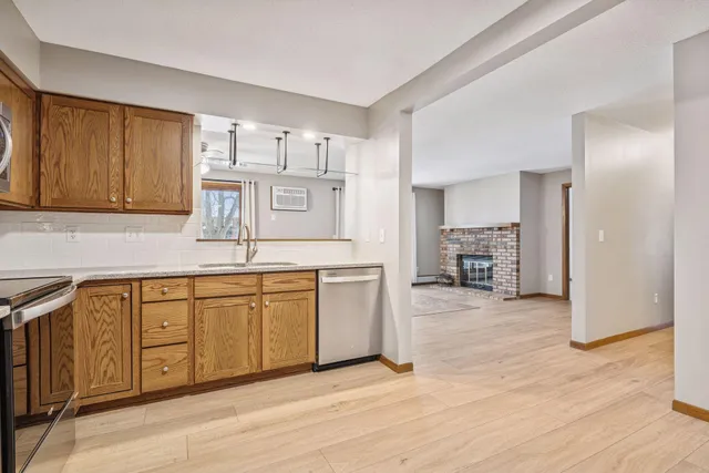 $199,700 | 1000 41st Avenue Northeast, Unit 118, Columbia Heights, MN 55421