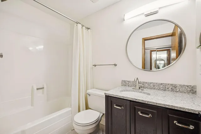 $199,700 | 1000 41st Avenue Northeast, Unit 118, Columbia Heights, MN 55421