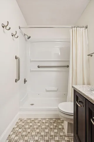 $199,700 | 1000 41st Avenue Northeast, Unit 118, Columbia Heights, MN 55421