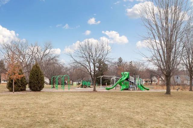 $199,700 | 1000 41st Avenue Northeast, Unit 118, Columbia Heights, MN 55421