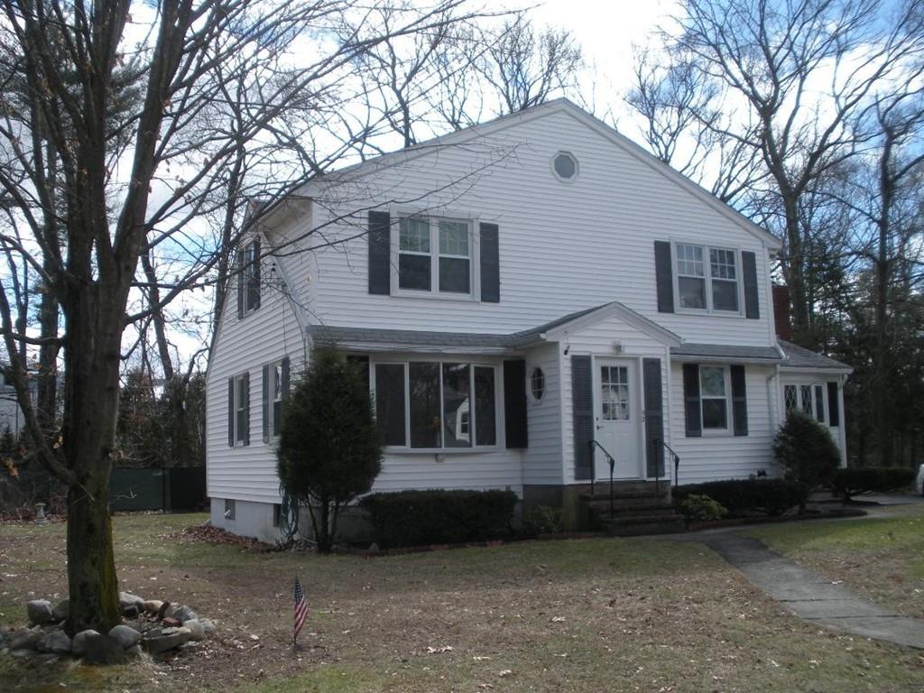 52 Hale Road Walpole, MA 02032 - Photo 3 of 23 Gallery Image 3