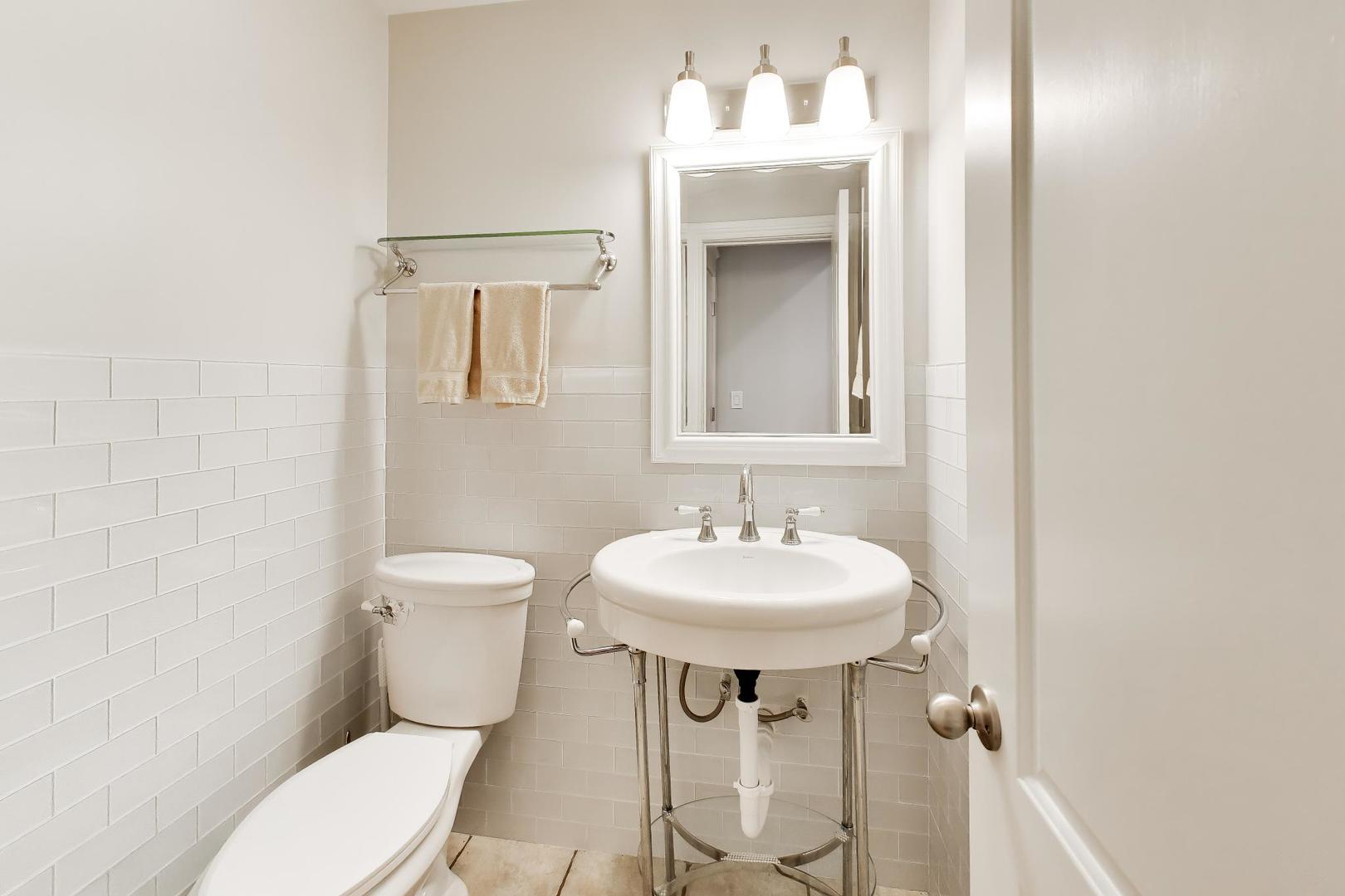 2908 West Pershing Road Chicago, IL 60632 - Photo 15 of 28