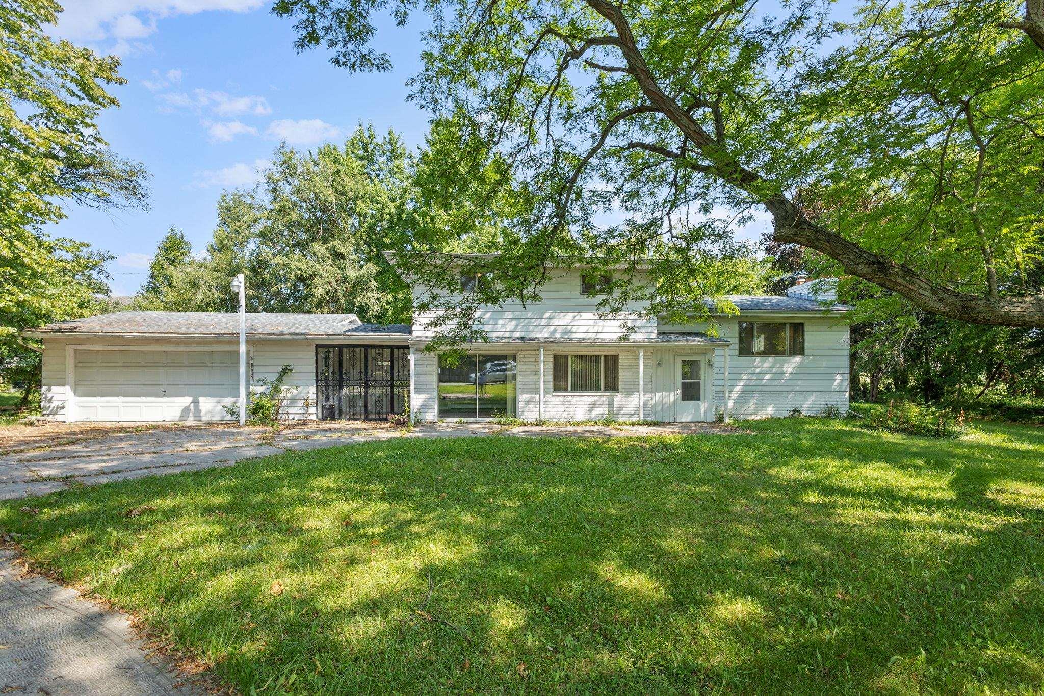 8631 St Joe Center Road Fort Wayne, IN 46835 - Photo 2 of 29