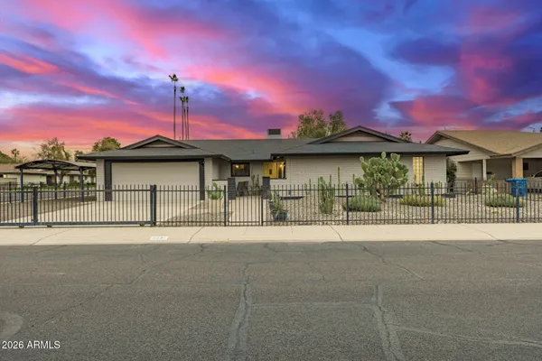 $599,900 | 617 East Ellis Drive, Tempe, AZ 85282