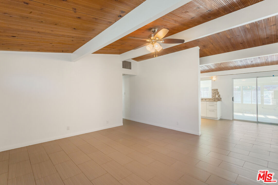926 Barbra Lane Redlands, CA 92374 - Photo 14 of 23 a view of an empty room