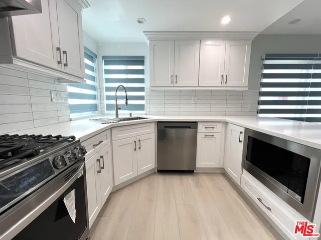 $6,000 | 12105 Falcon Crest Way, Porter Ranch, CA 91326