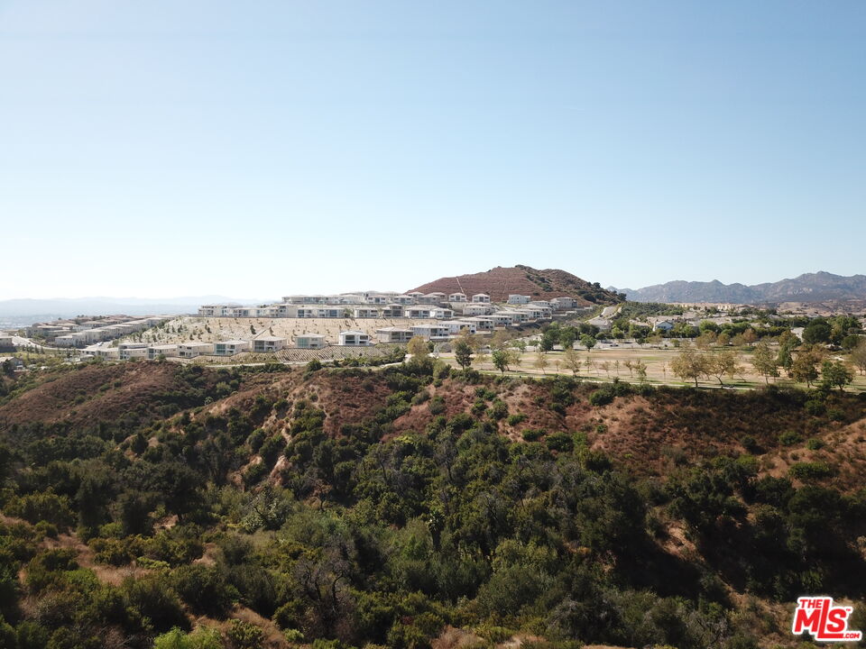 12105 Falcon Crest Way Porter Ranch, CA 91326 - Photo 16 of 45