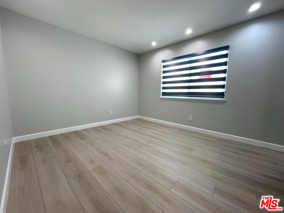 12105 Falcon Crest Way Porter Ranch, CA 91326 - Photo 26 of 45