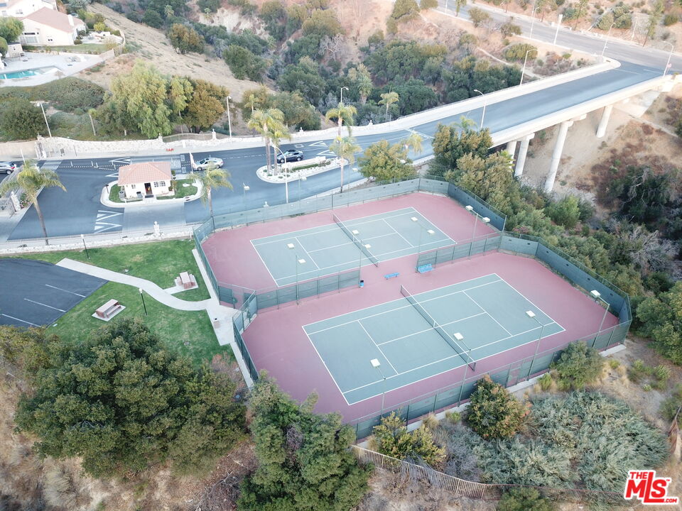 12105 Falcon Crest Way Porter Ranch, CA 91326 - Photo 40 of 45