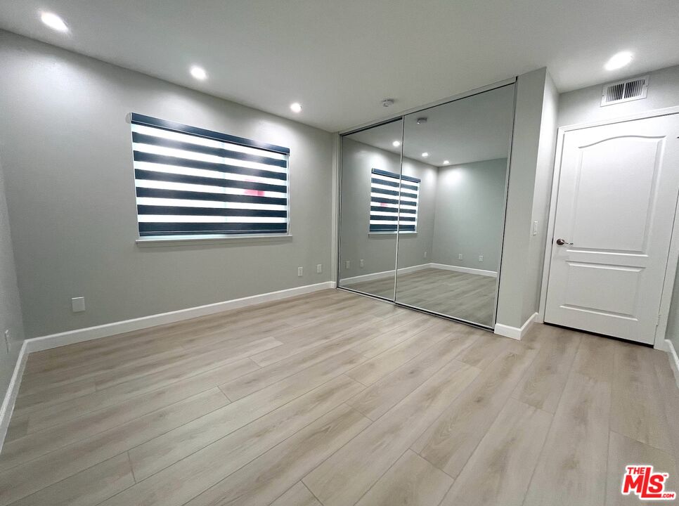 12105 Falcon Crest Way Porter Ranch, CA 91326 - Photo 4 of 45