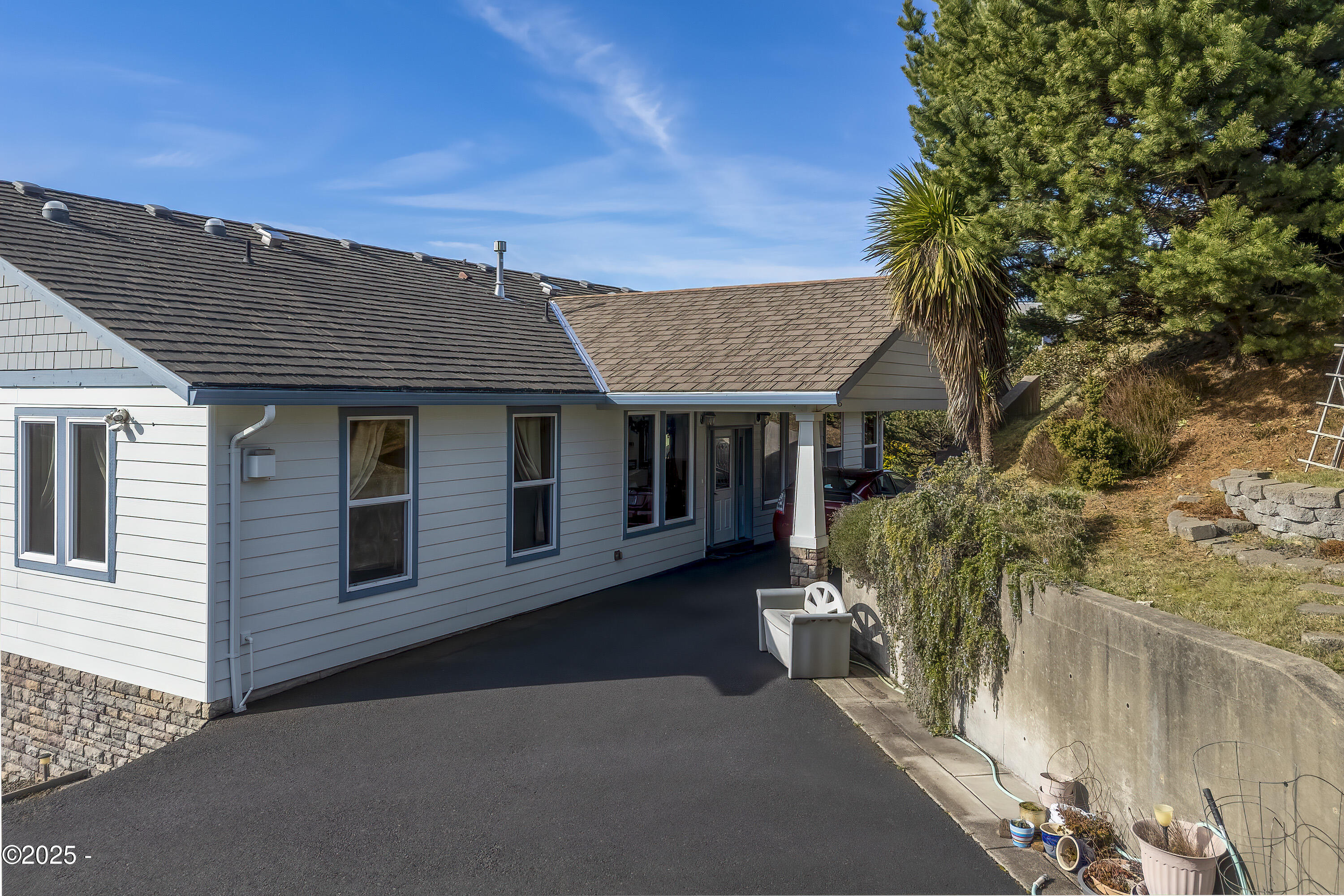 455 Southeast Scenic Loop Newport, OR 97365 - Photo 37 of 46