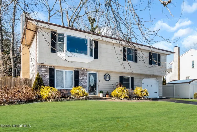 $749,000 | 21 Cliffwood Drive, Neptune Township, NJ 07753