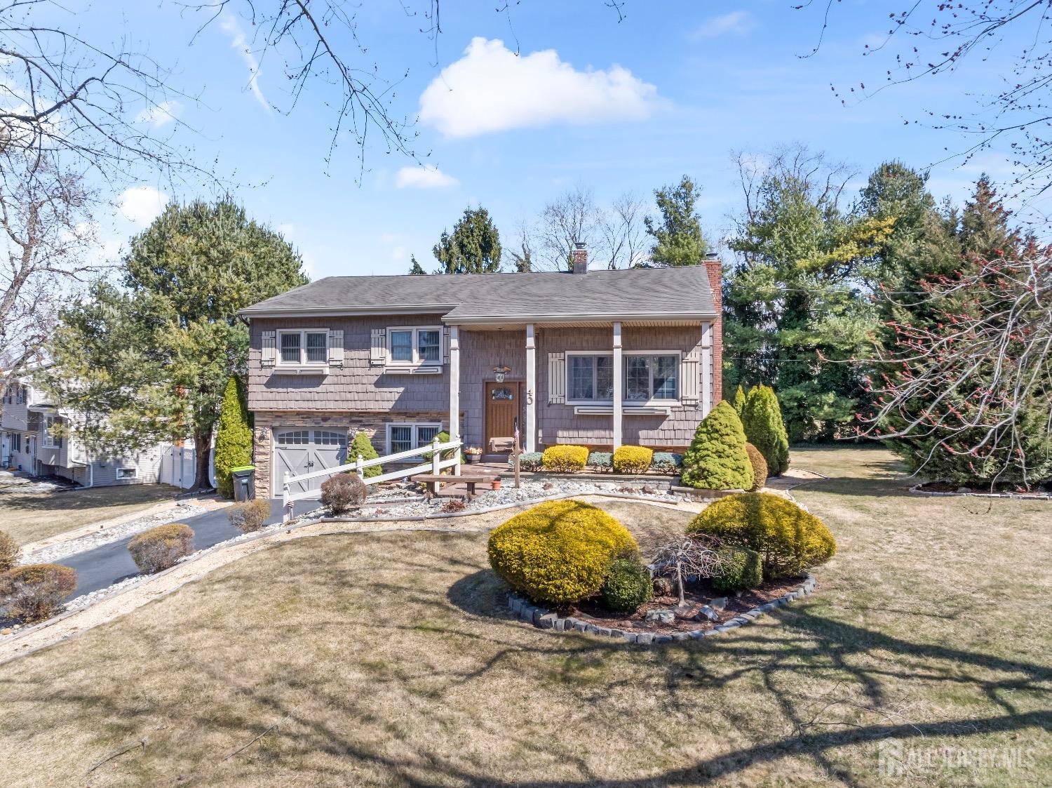 40 Seneca Road Old Bridge, NJ 08857 - Photo 3 of 56 Gallery Image 3