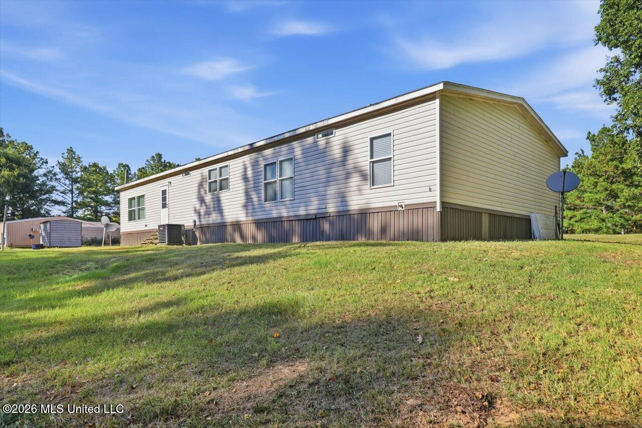 528 Ross Neal Road Pelahatchie, MS 39145 - Photo 28 of 31 30-528 Ross Neal Rd _ Hometoursms.com
