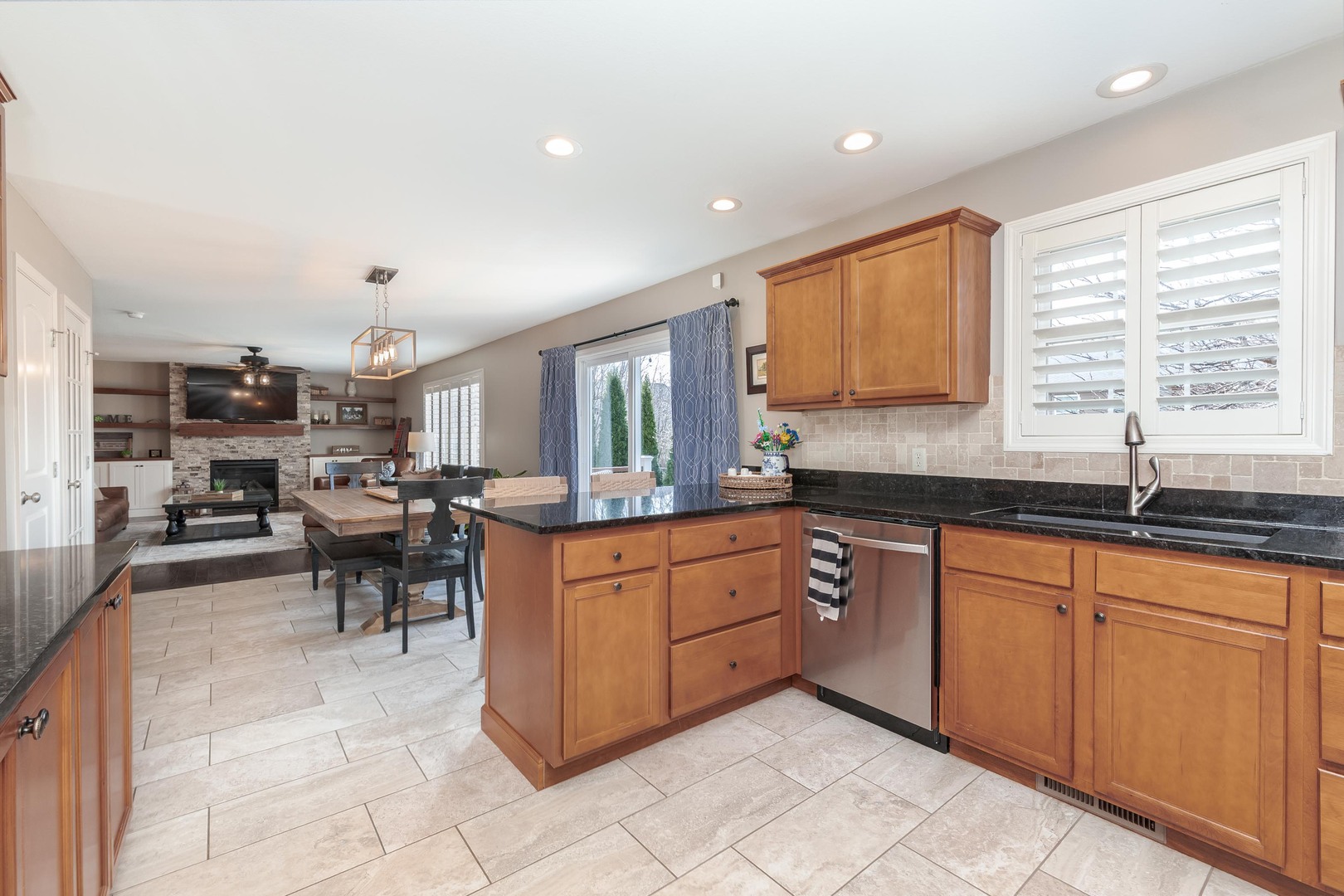 2215 Savanna Road Bloomington, IL 61705 - Photo 21 of 61 Gallery Image 21