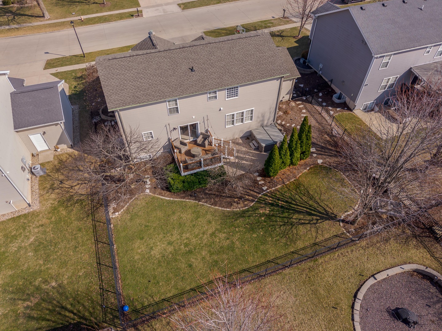 2215 Savanna Road Bloomington, IL 61705 - Photo 5 of 61 Gallery Image 5