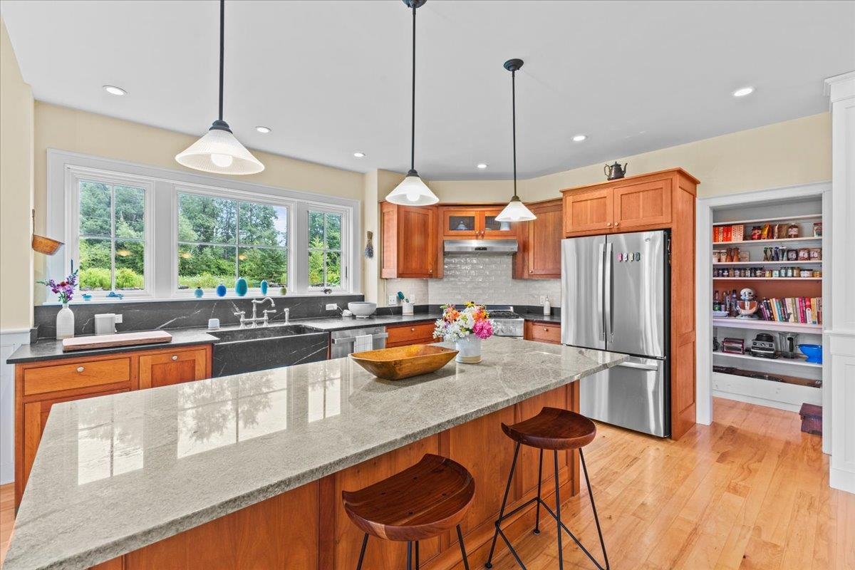 127 Prindle Road Charlotte, VT 05445 - Photo 4 of 40 Gallery Image 4
