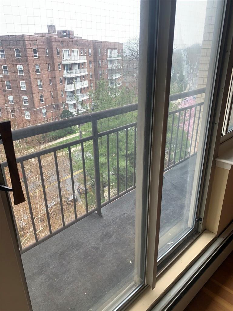 703 Pelham Road, Unit 407 New Rochelle, NY 10805 - Photo 10 of 11