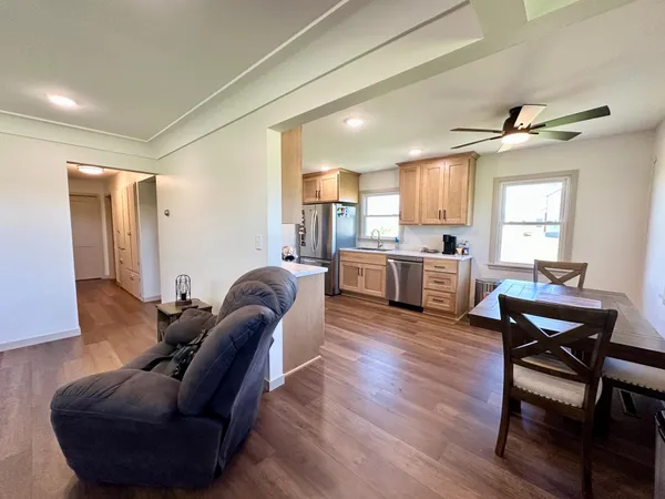 $355,000 | 1555 Highway 75, Lake Benton, MN 56149