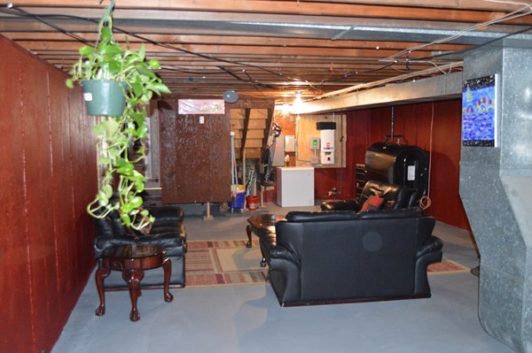 124 Leighton Road Boston, MA 02136 - Photo 9 of 14