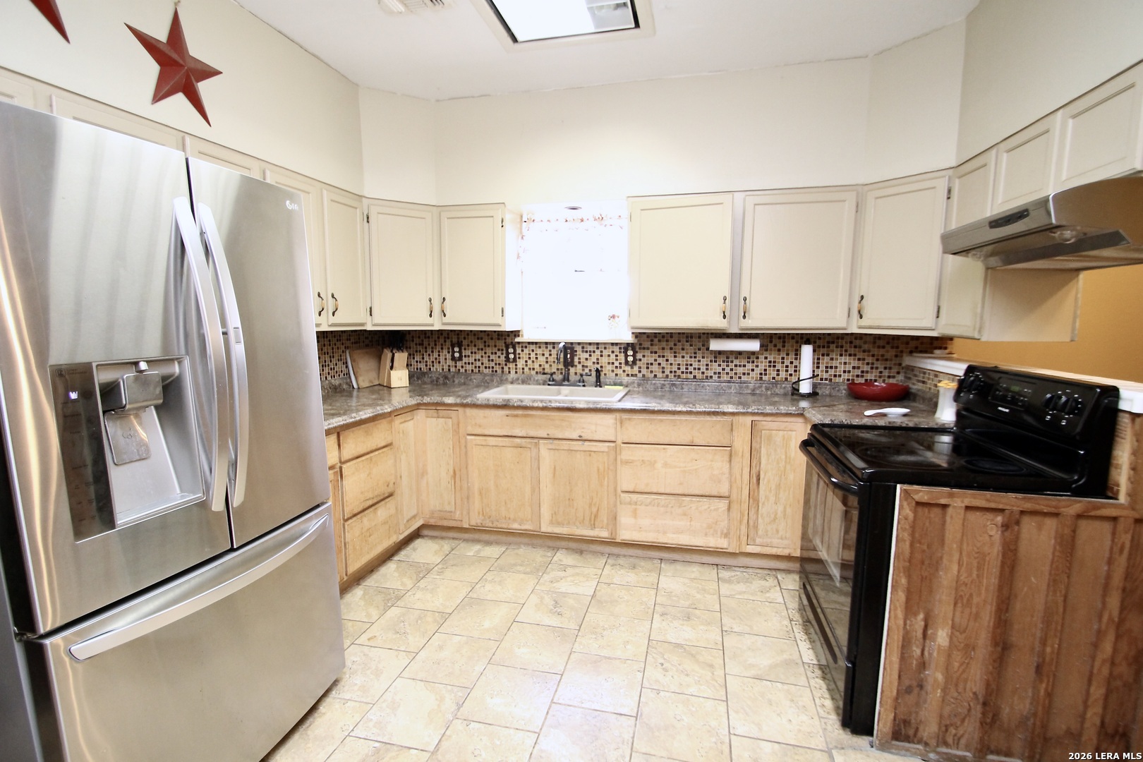15122 Trawalter Road Atascosa, TX 78002 - Photo 8 of 31