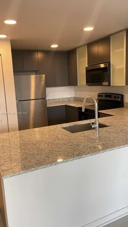 $1,950 | 5587 Millennia Park Drive, Unit 519, Orlando, FL 32811