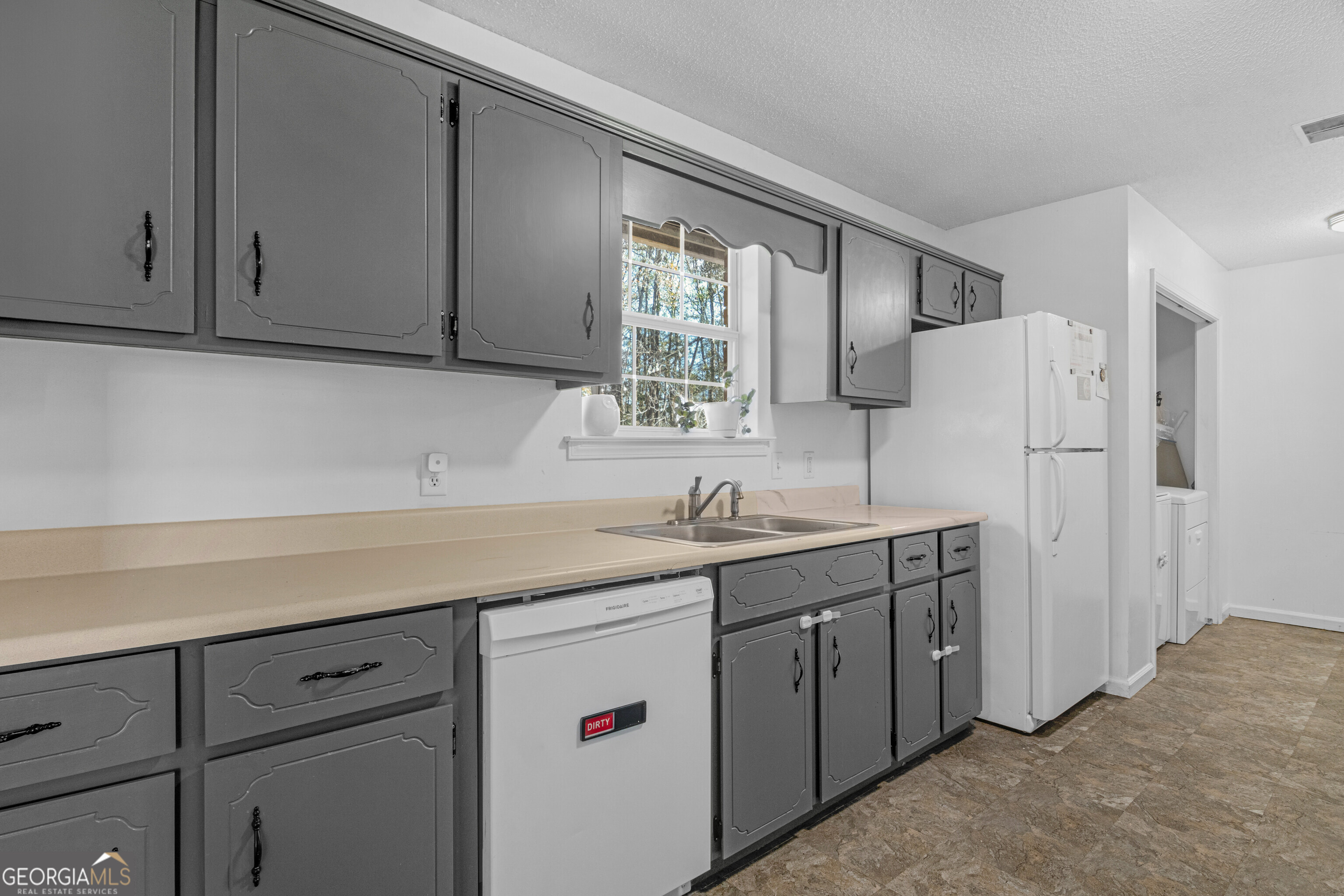 12 East Red Fox Court Midway, GA 31320 - Photo 14 of 29