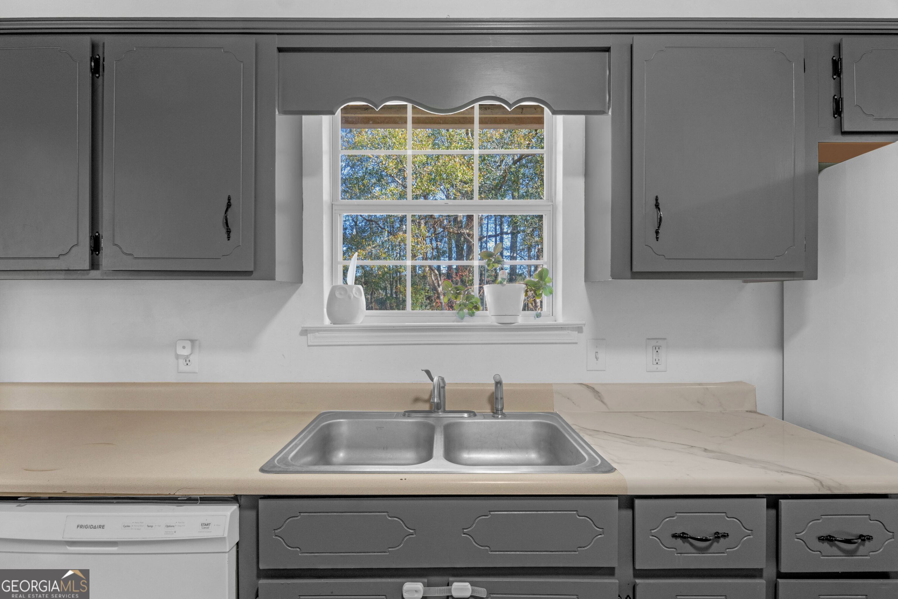 12 East Red Fox Court Midway, GA 31320 - Photo 15 of 29