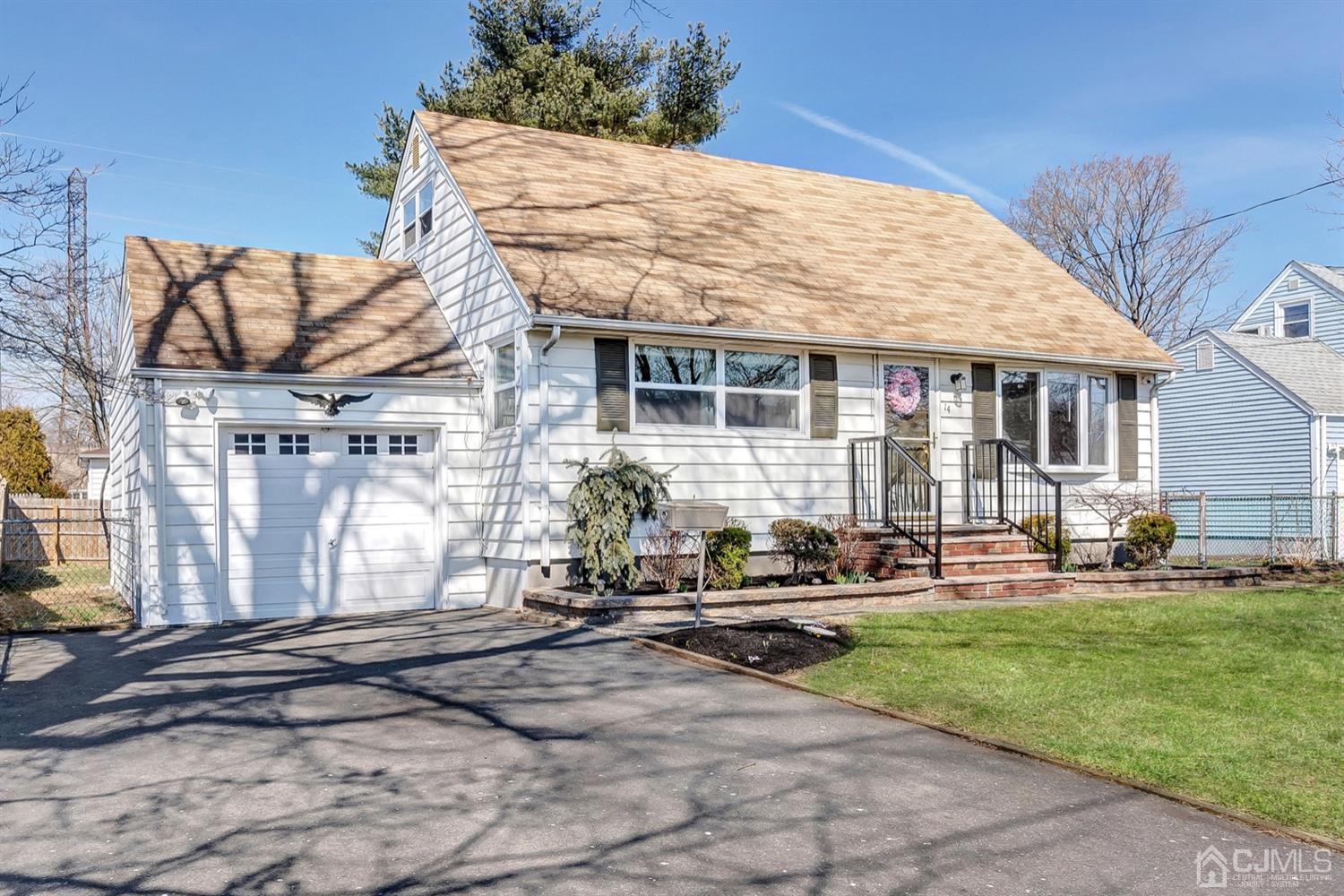 14 Stockton Road New Brunswick, NJ 08901 - Photo 1 of 18 Gallery Image 1