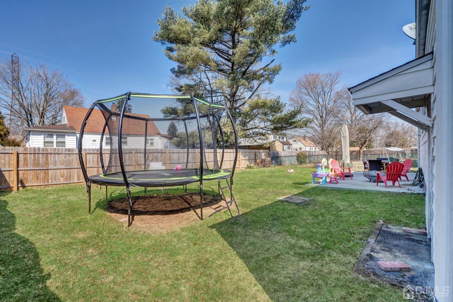14 Stockton Road New Brunswick, NJ 08901 - Photo 17 of 18 Gallery Image 17