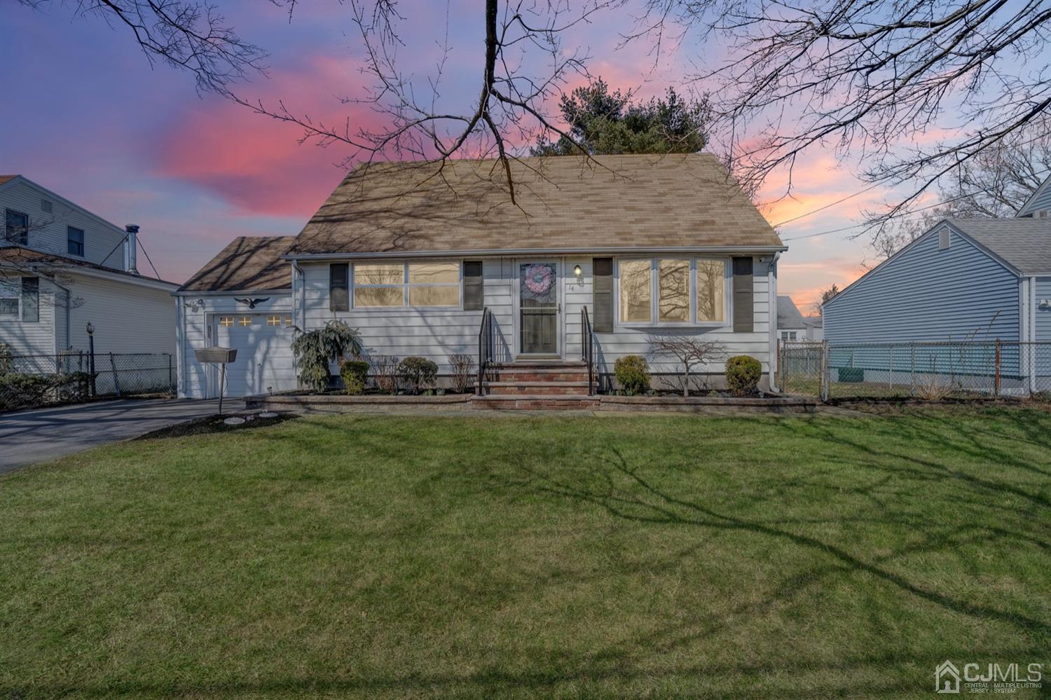 14 Stockton Road New Brunswick, NJ 08901 - Photo 2 of 18 Gallery Image 2