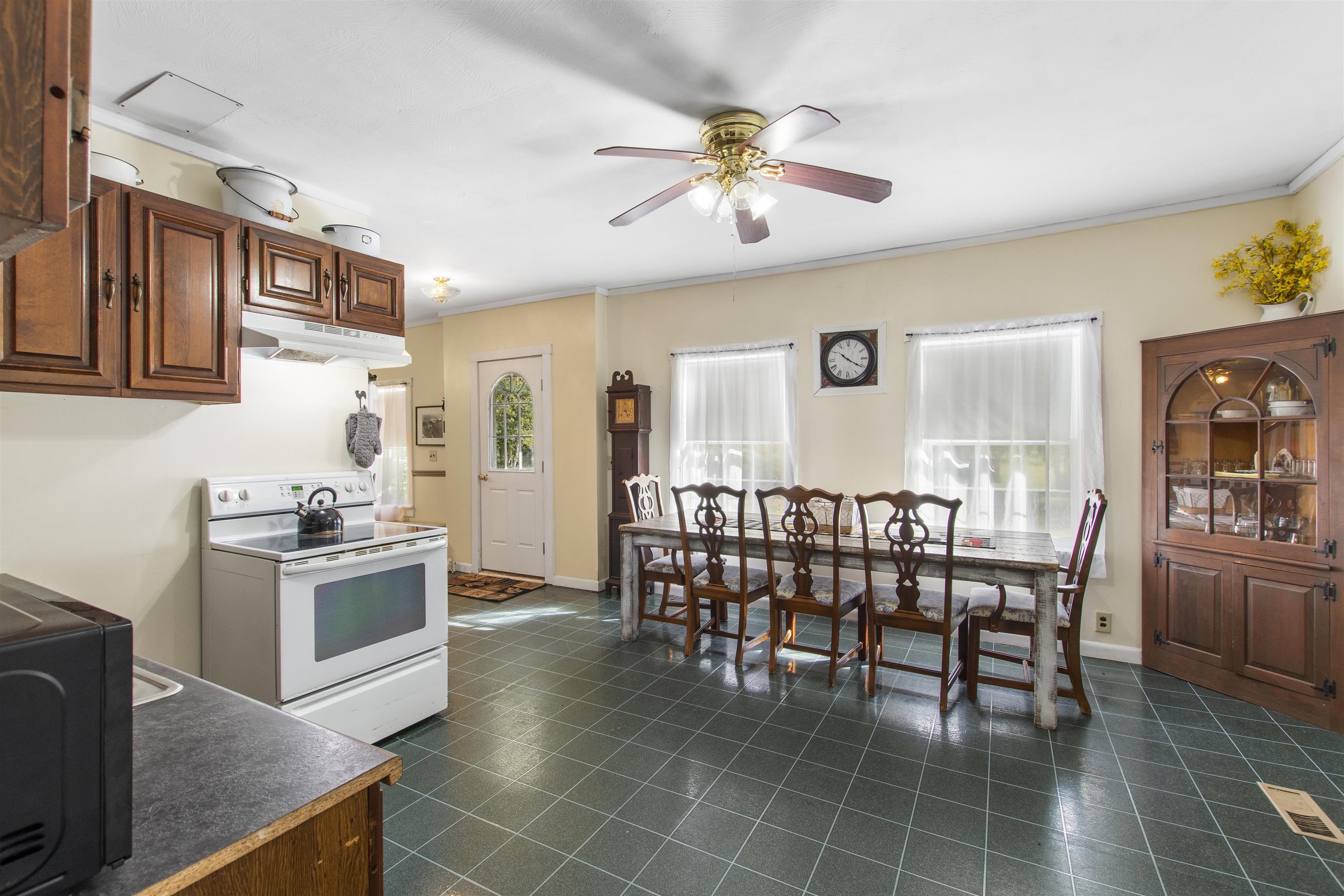 16 Ramsey Road Stratford, NH 03590 - Photo 13 of 39