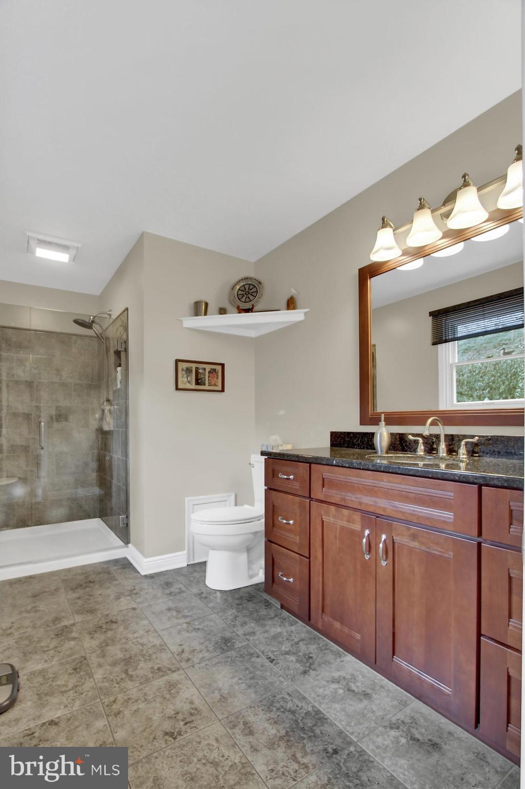 3620 Kingston Road York, PA 17402 - Photo 16 of 28 Gallery Image 16